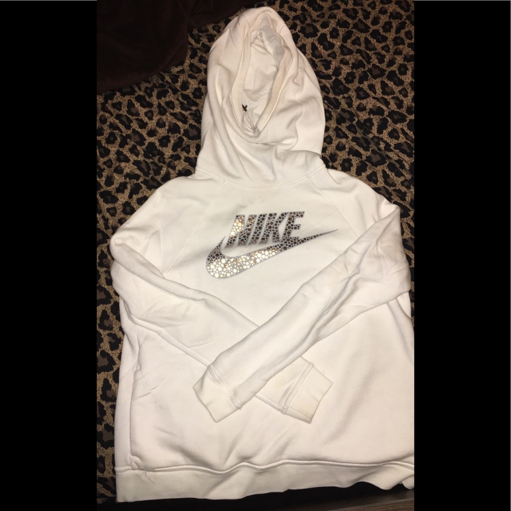 Women’s nike sweatshirt